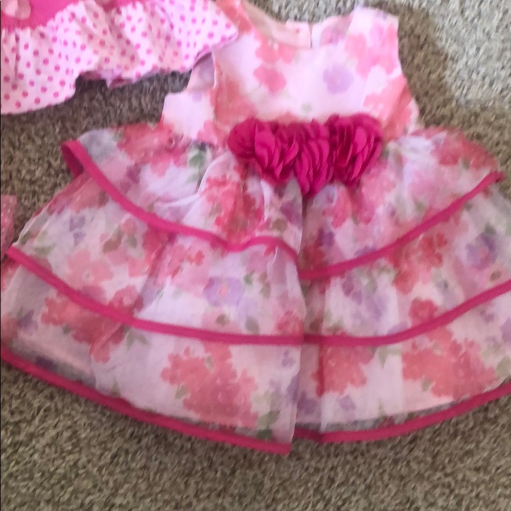 4 dresses - Picture 8 of 8